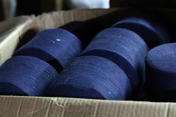 紺の綿糸